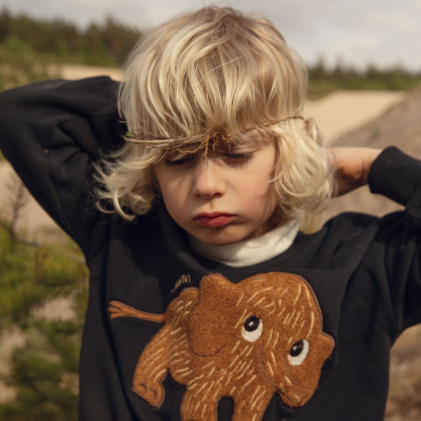 MAMMOTH CHENILE SWEATSHIRT