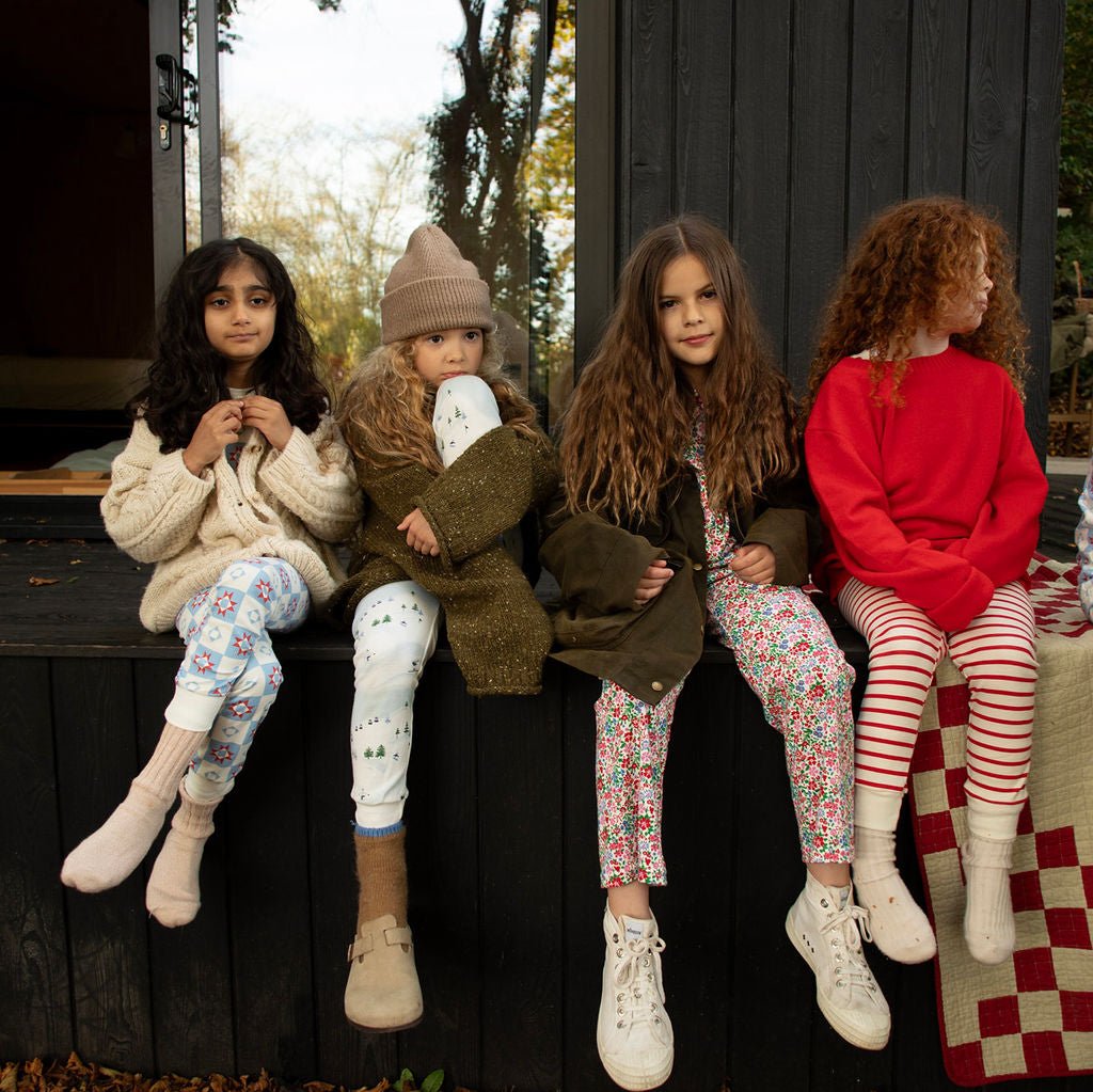 SKI SCENE LONG JOHNS - Little-ish