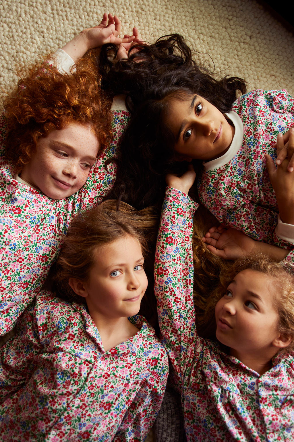 FESTIVE FLORAL SLEEPSUIT - Little-ish