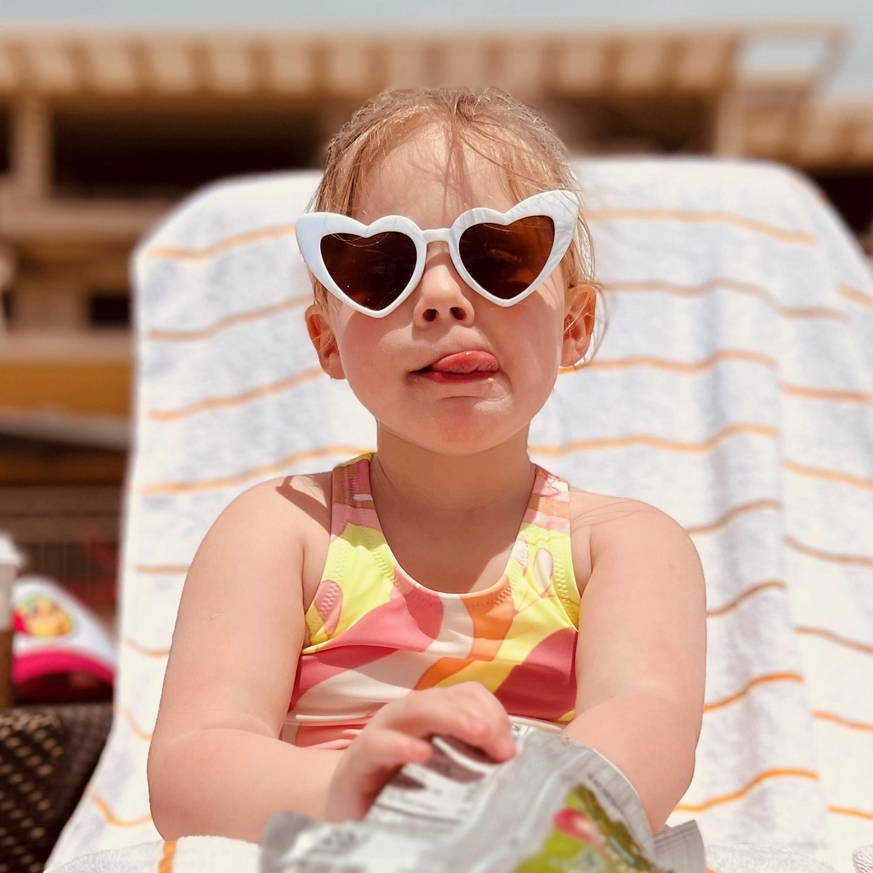 KIDS CANDY PINK HEART SHAPED SUNGLASSES - Little-ish