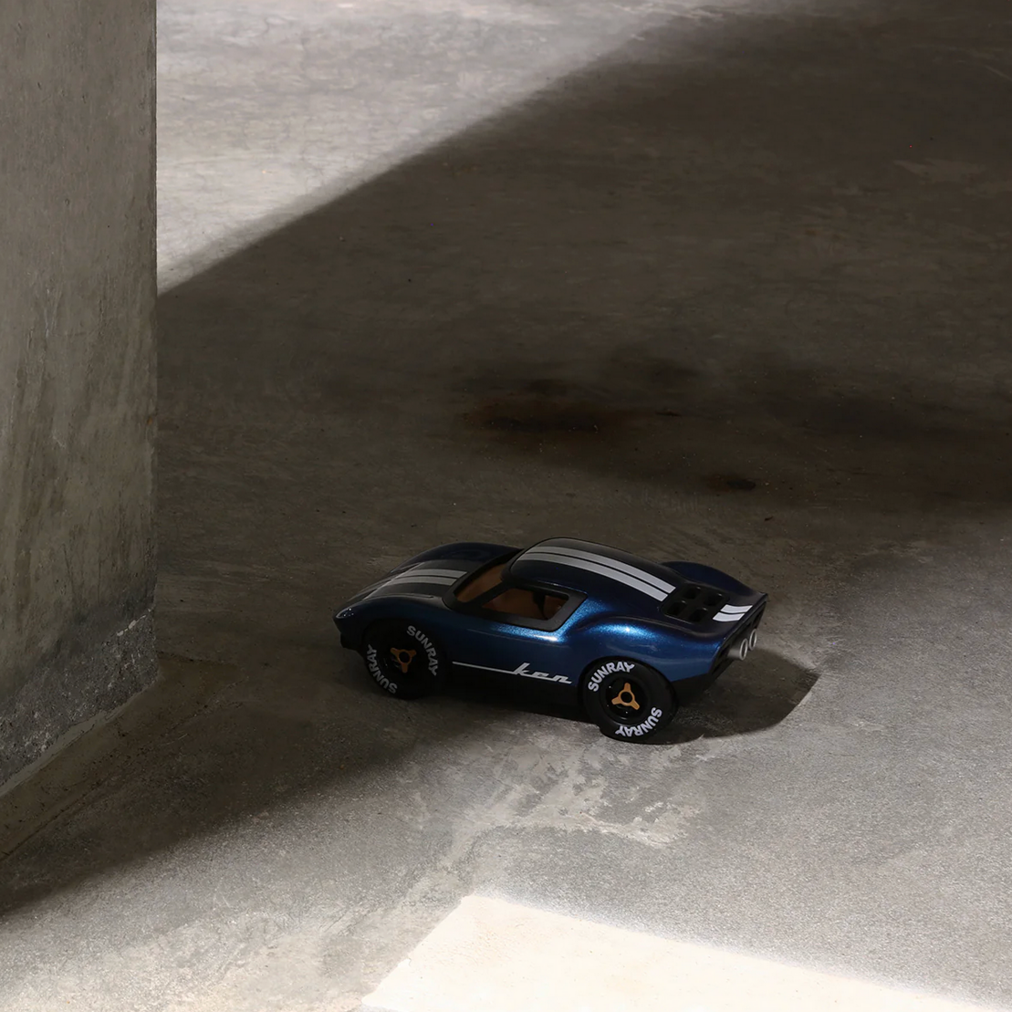 PLAYFOREVER MINI KEN CASH - BLUE