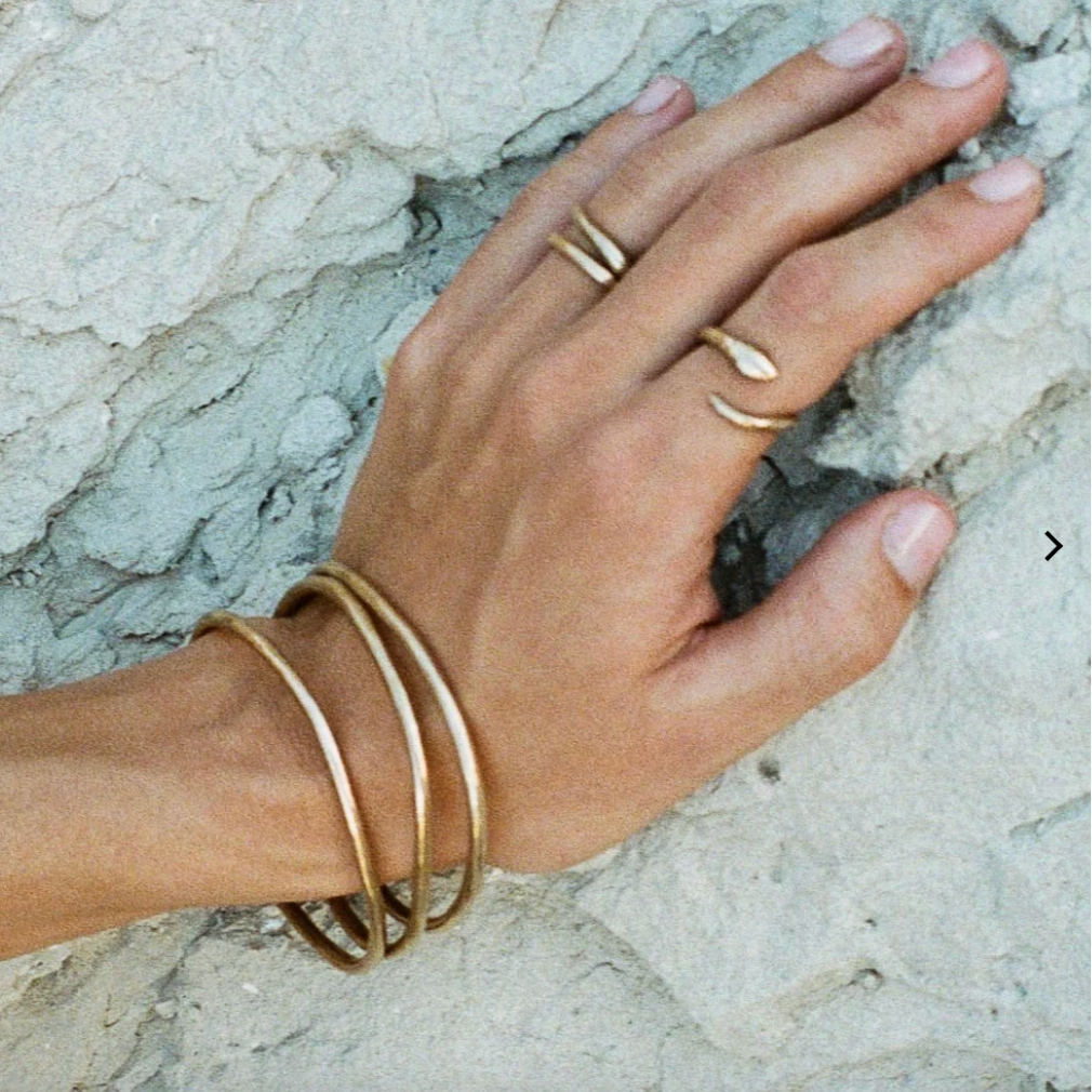 BELLE FLEXI BANGLE BRACELET - GOLD