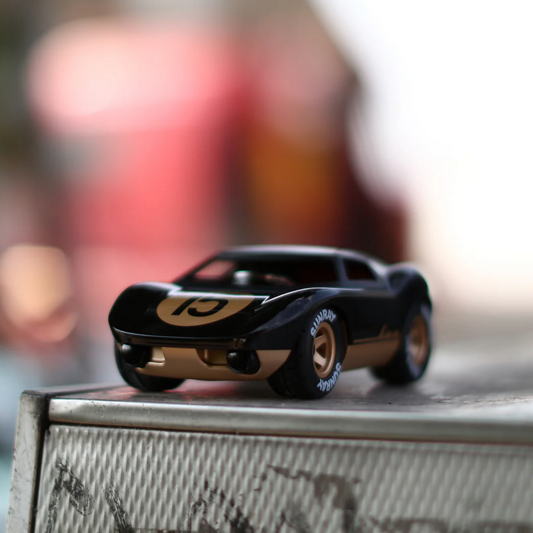 PLAYFOREVER MINI KEN CASH - CAVE BLACK