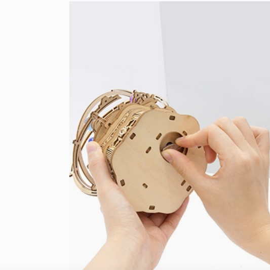 DIY MECHANICAL MUSIC BOX STARRY NIGHT