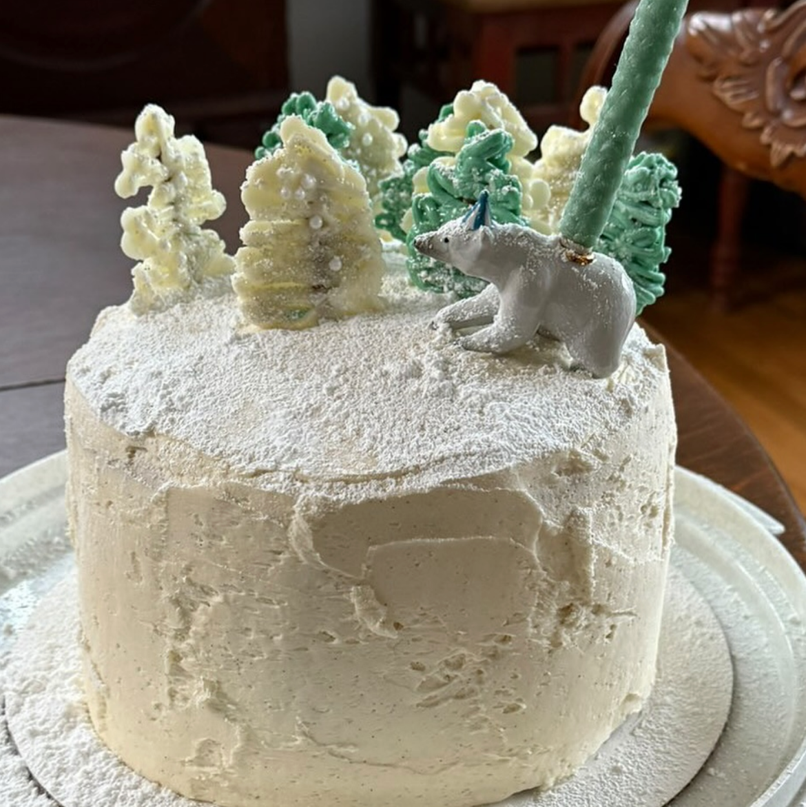 POLAR BEAR CAKE TOPPER