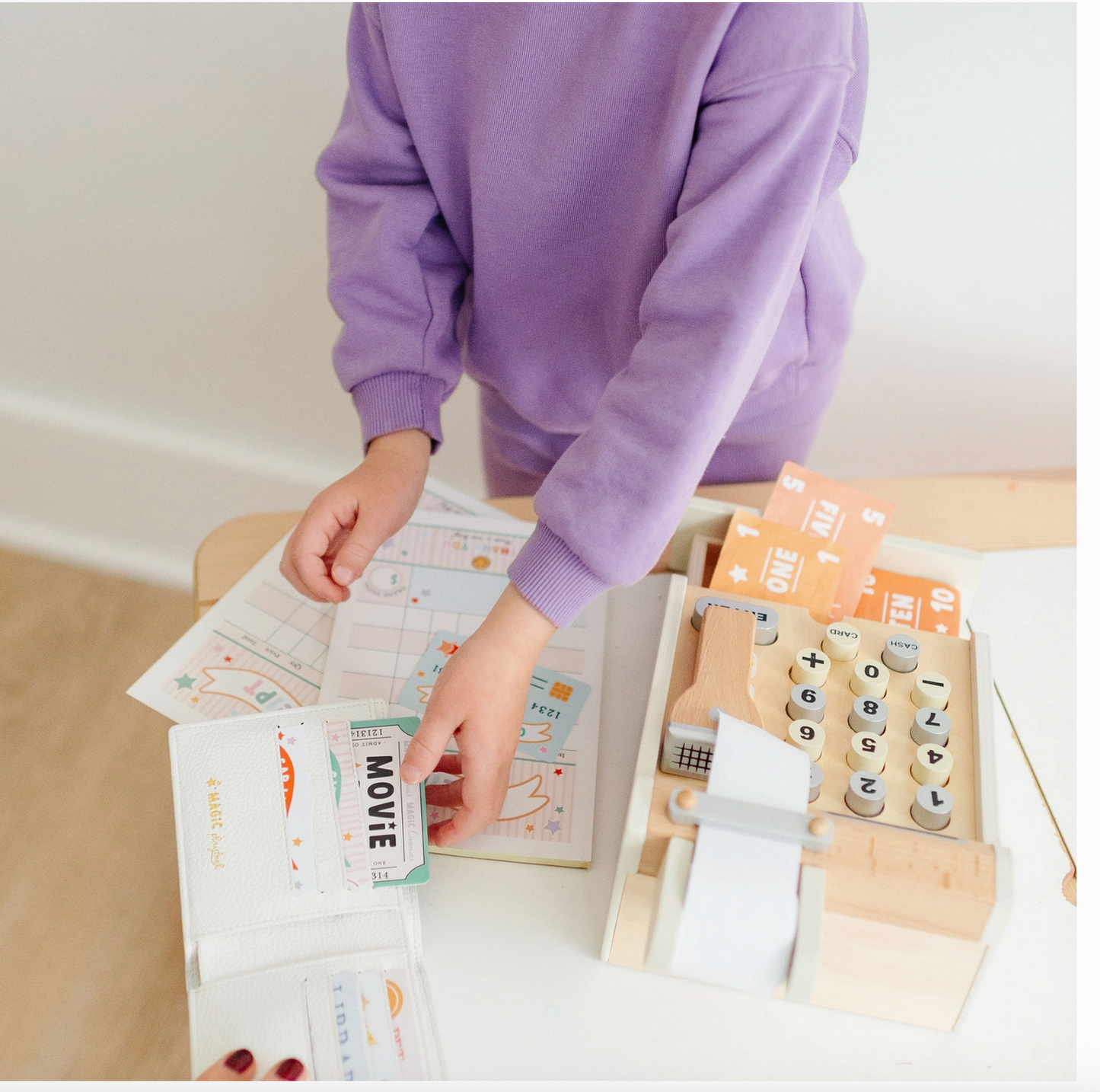 PRETEND PLAY WALLET