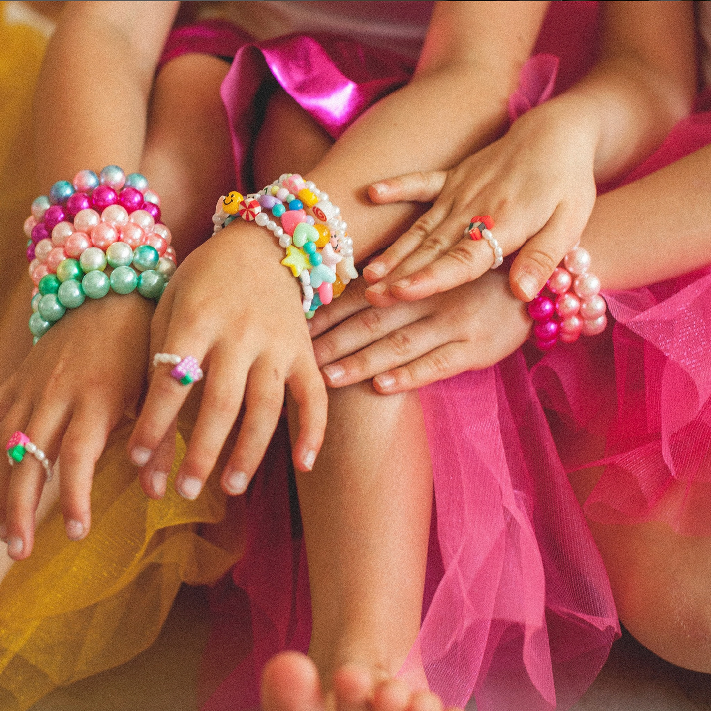 BEAD STAR RING