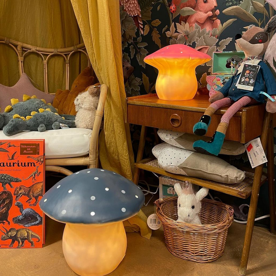 RED TOADSTOOL LAMP