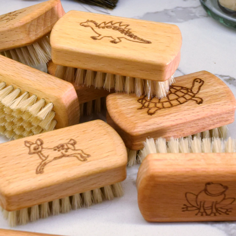NAIL BRUSH