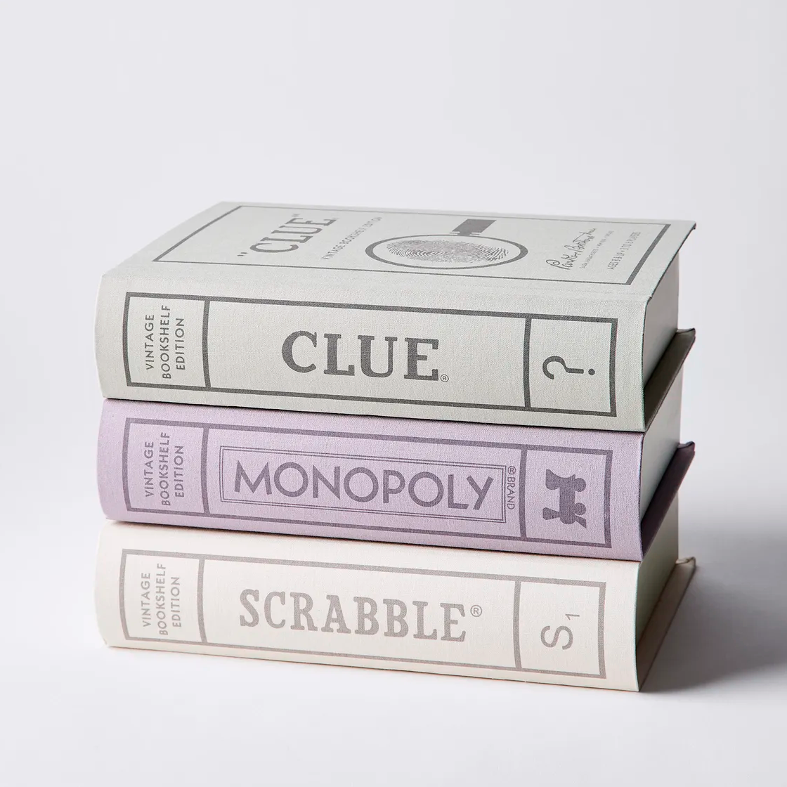 VINTAGE BOOKSHELF - BOGGLE