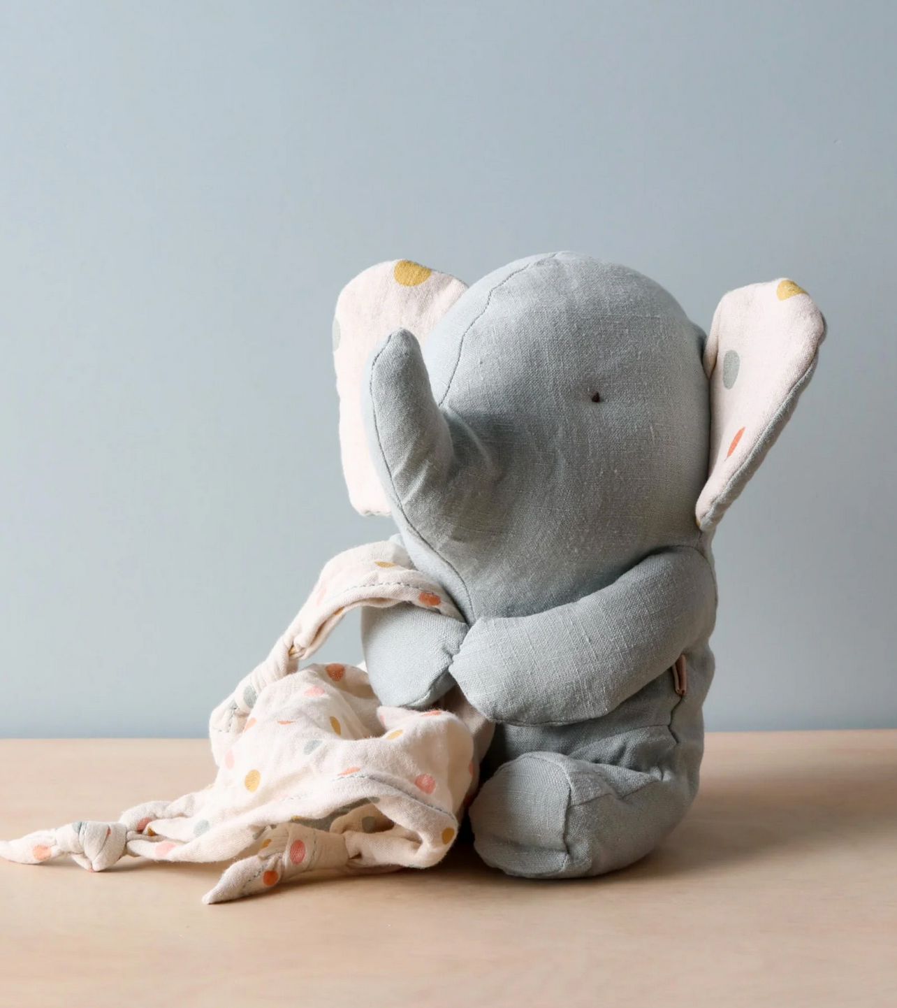 LULLABY ELEPHANT STUFFED ANIMAL - IRON GRAY