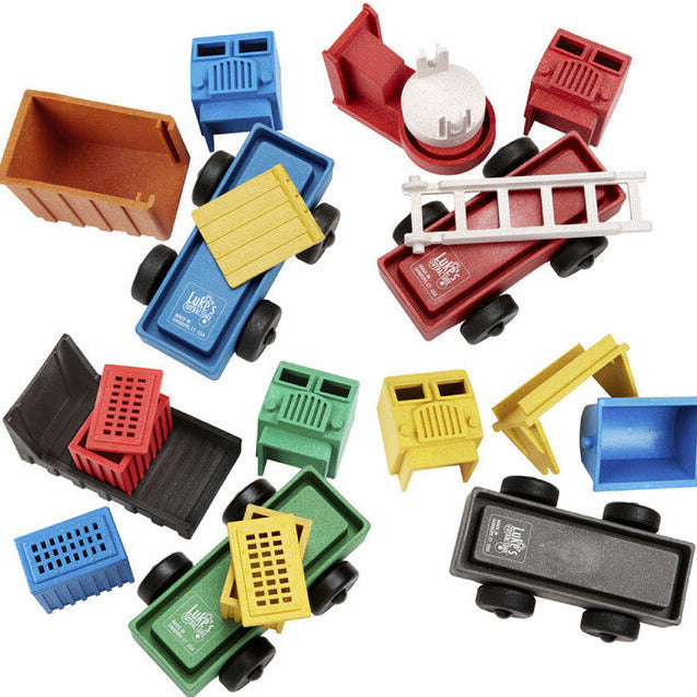 LUKE'S TOY FACTORY TRUCK - Little-ish