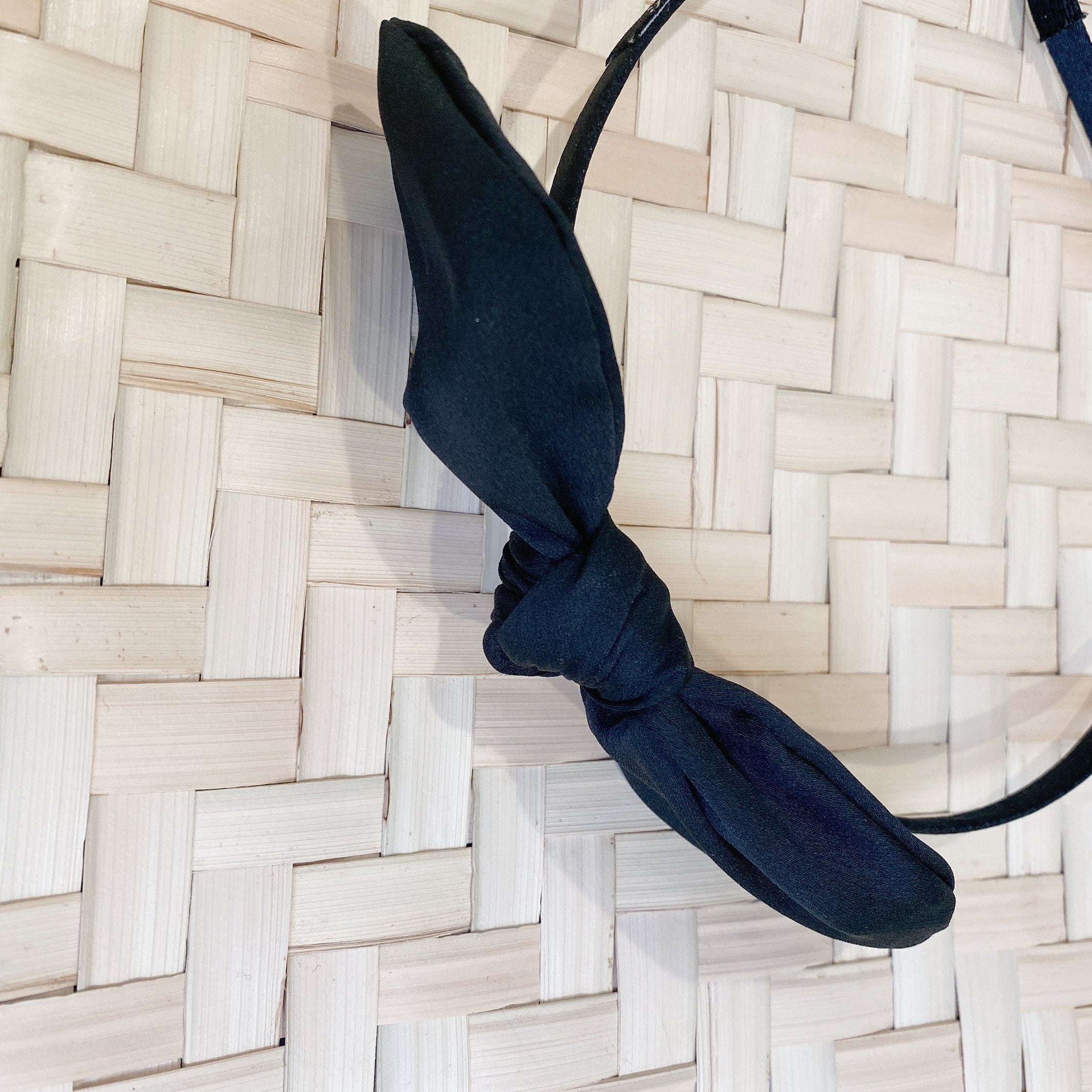 SATIN BOW HEADBAND - Little-ish