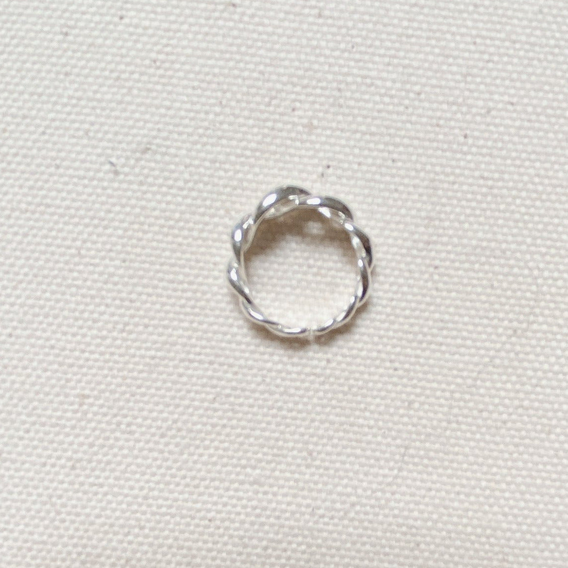 SILVER TWIST RING - Little-ish