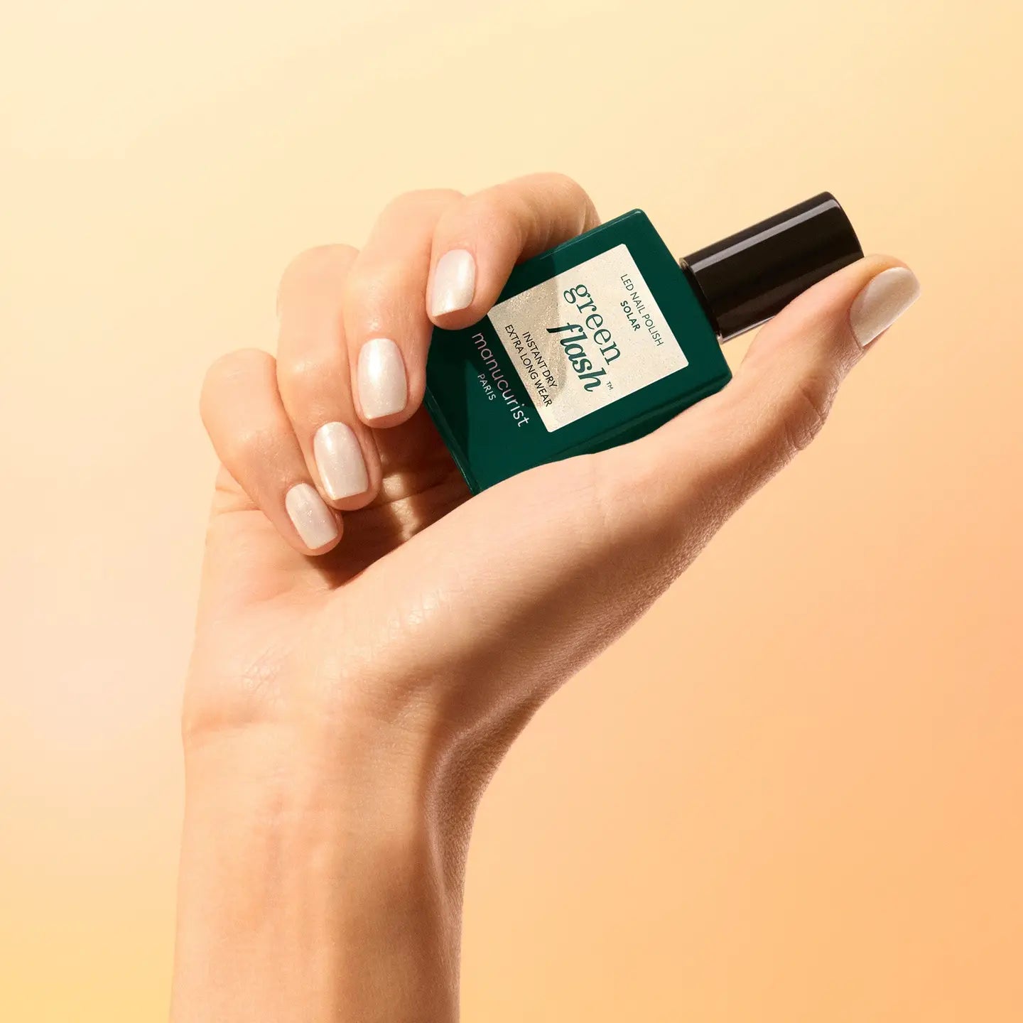 MANUCURIST GREEN FLASH™ GEL VARNISH - SOLAR
