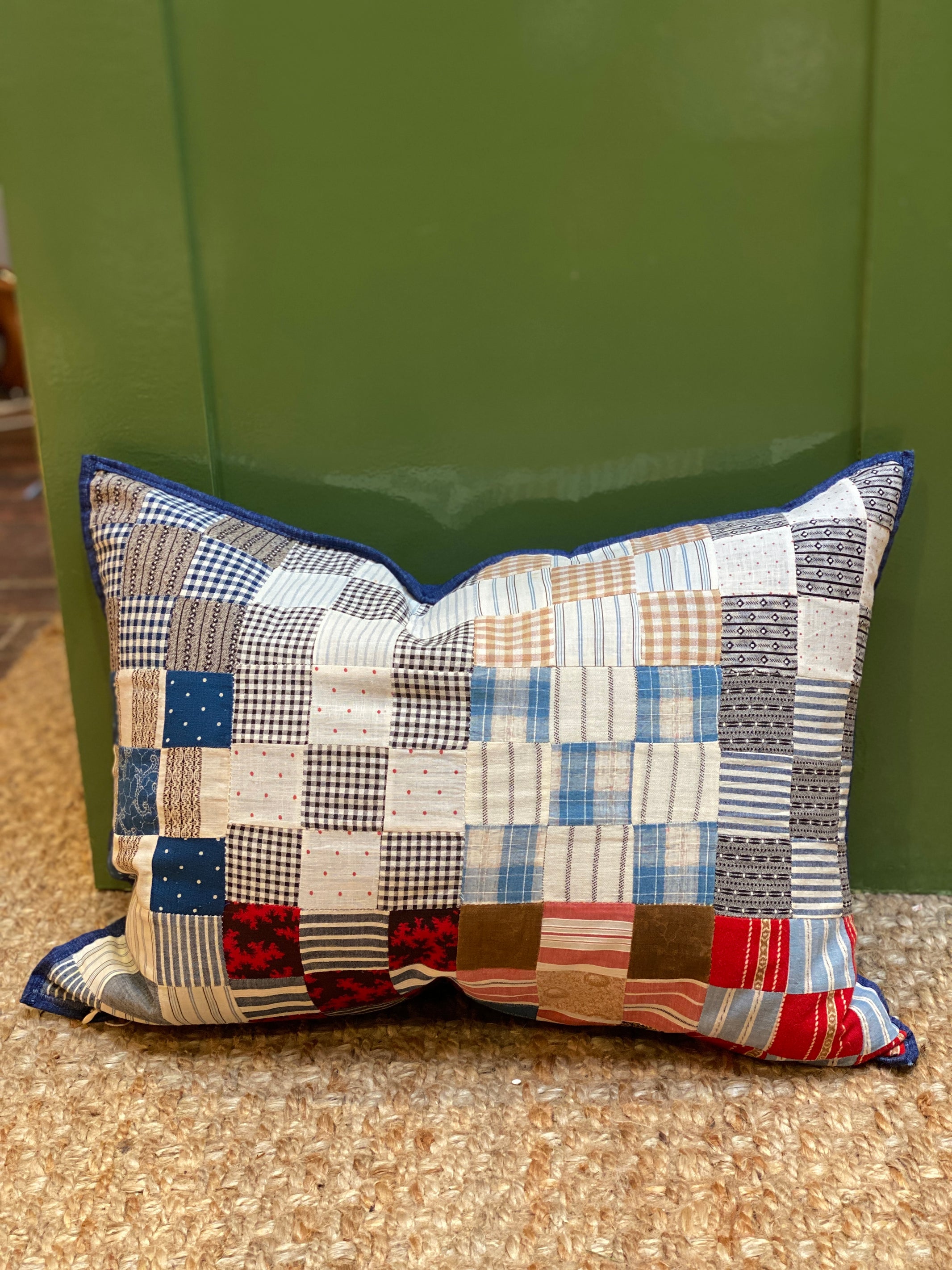 HEIRLOOM VINTAGE QUILT PILLOW NO. 4 - Little-ish
