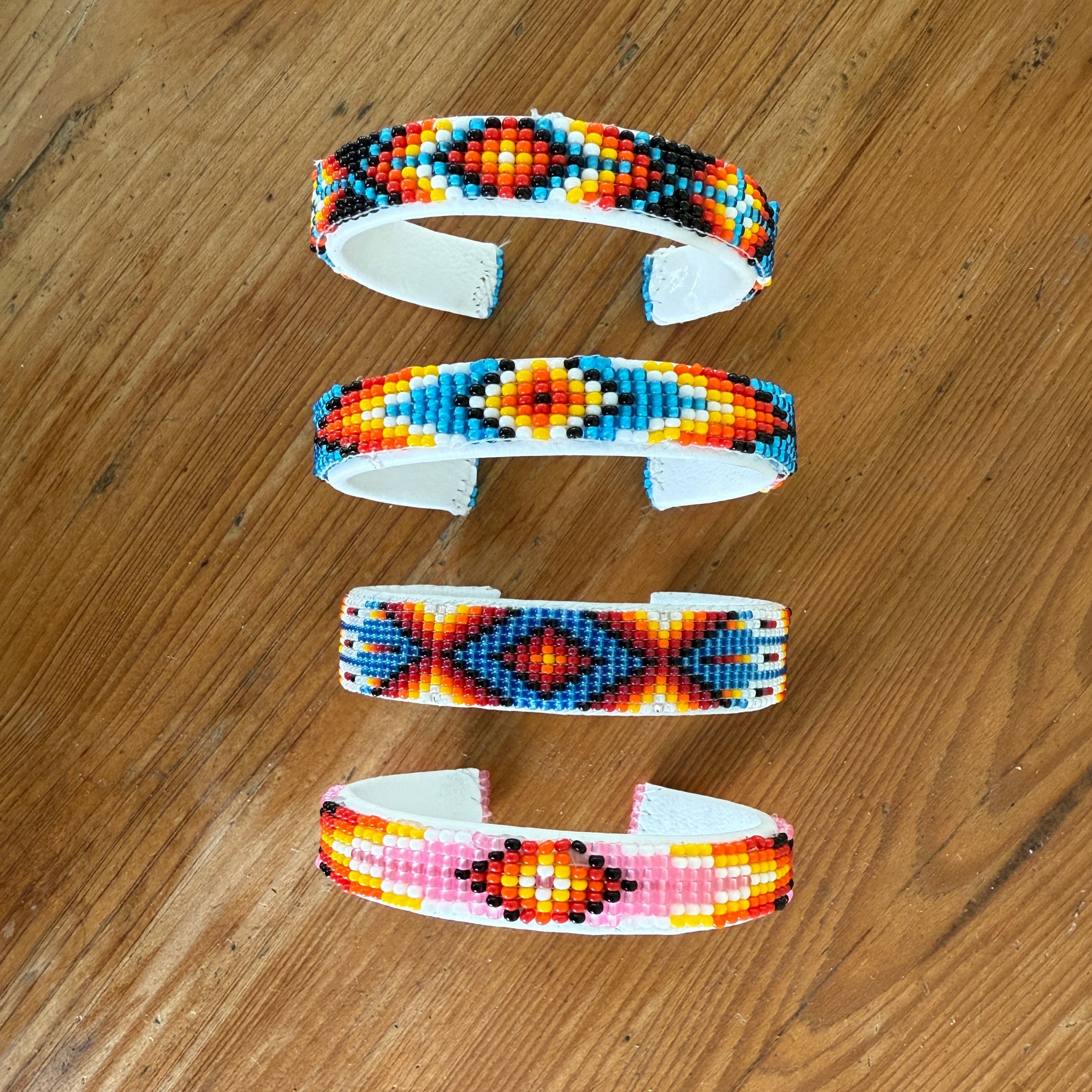 HANDMADE NAVAJO INDIAN BRACELET CUFF - Little-ish