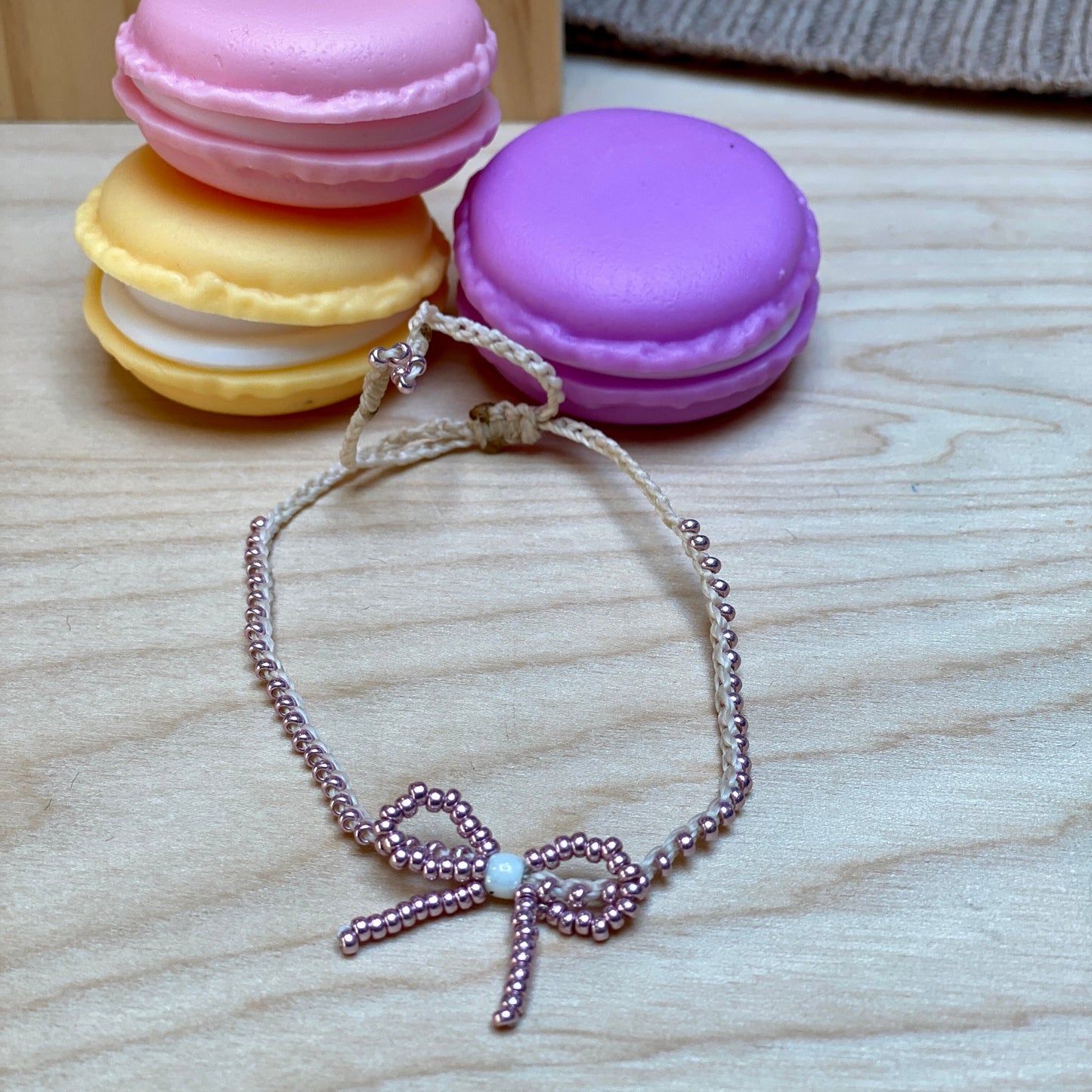 HAND BEADED BOW BRACELET