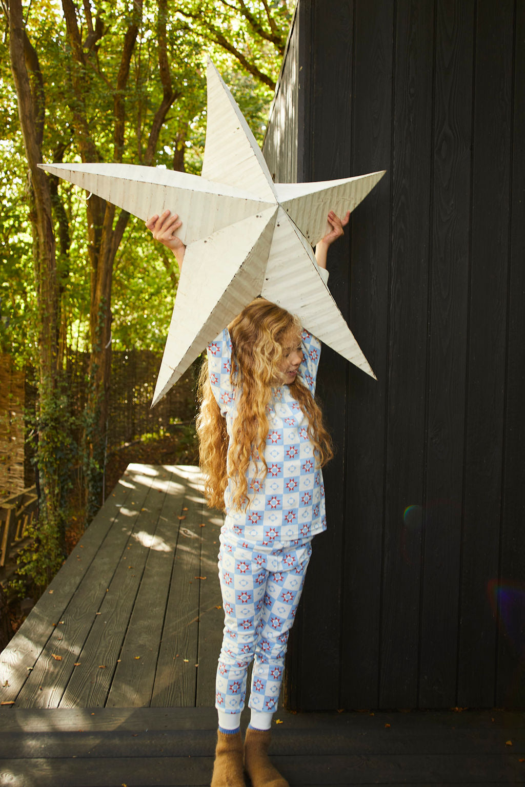 STAR PATCHWORK SLEEPSUIT - Little-ish