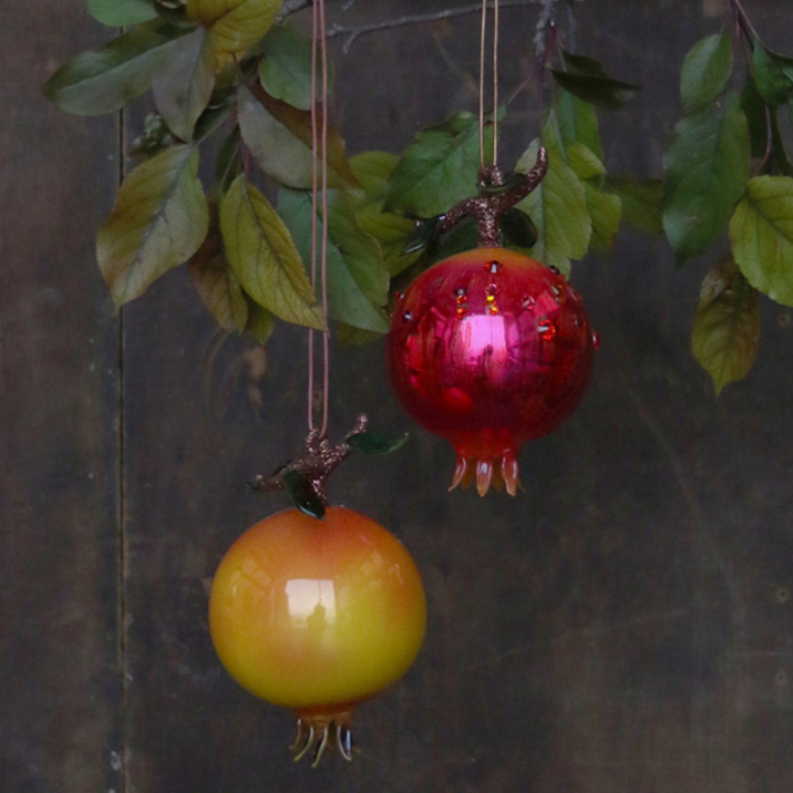 POMEGRANATE GLASS ORNAMENT - Little-ish