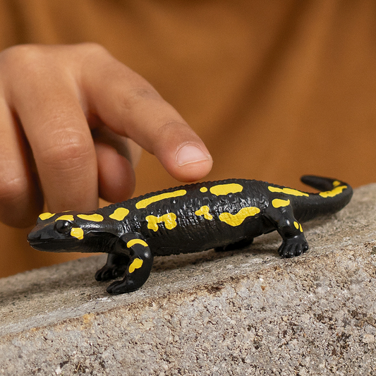SCHLEICH FIRE SALAMANDER