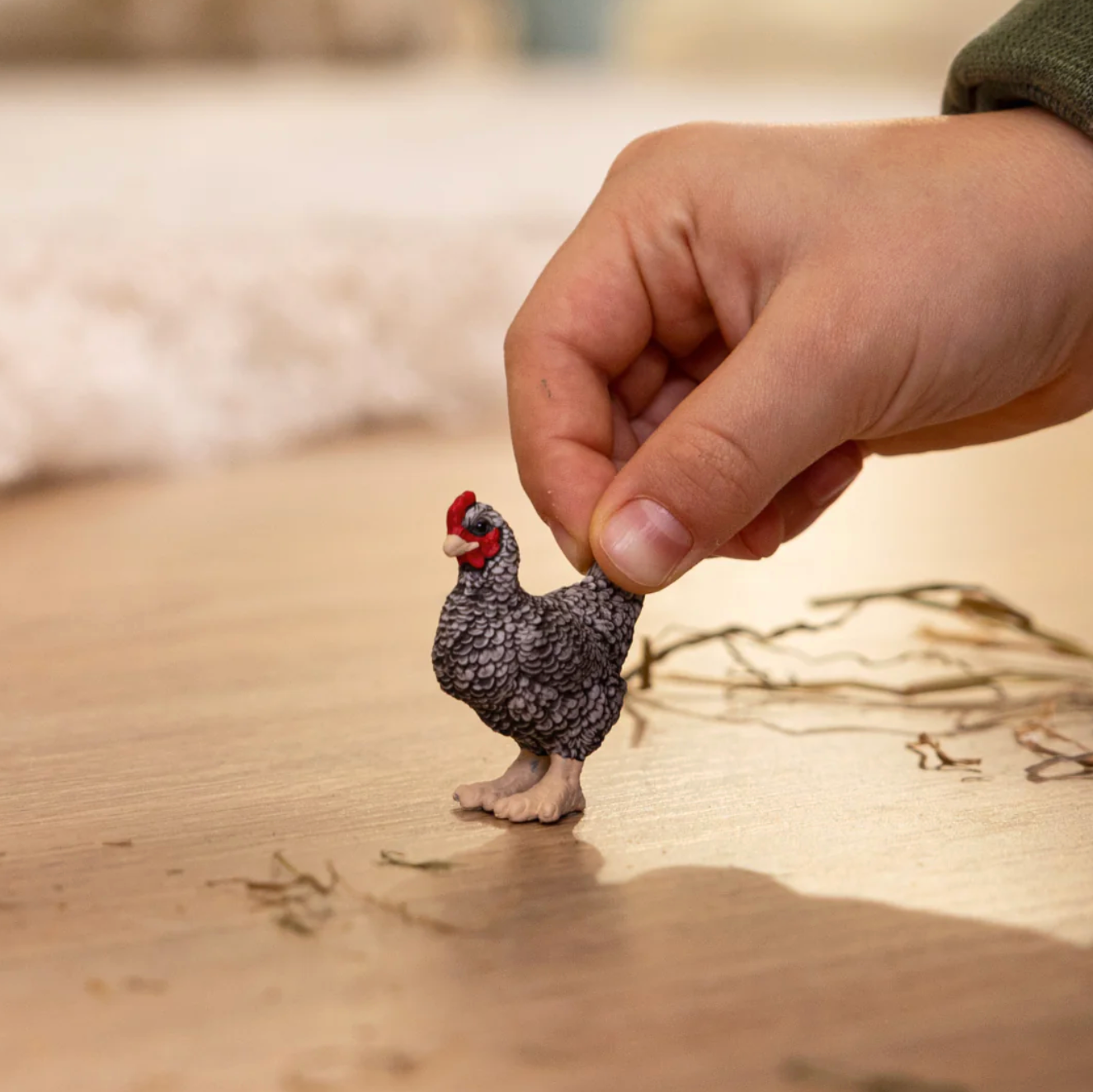 SCHLEICH PLYMOUTH ROCK CHICKEN - Little-ish