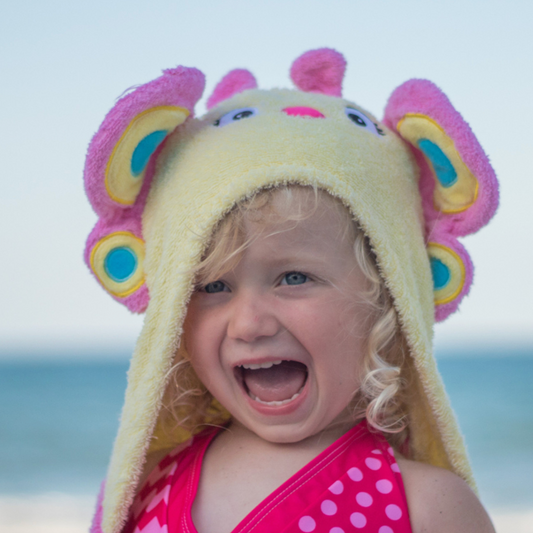 BUTTERFLY HOODED TOWEL