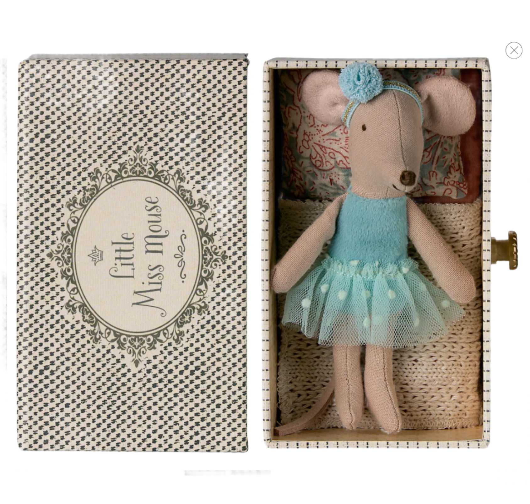 MAILEG LITTLE SISTER DANCE MOUSE IN DAYBED - BLUE - Little-ish