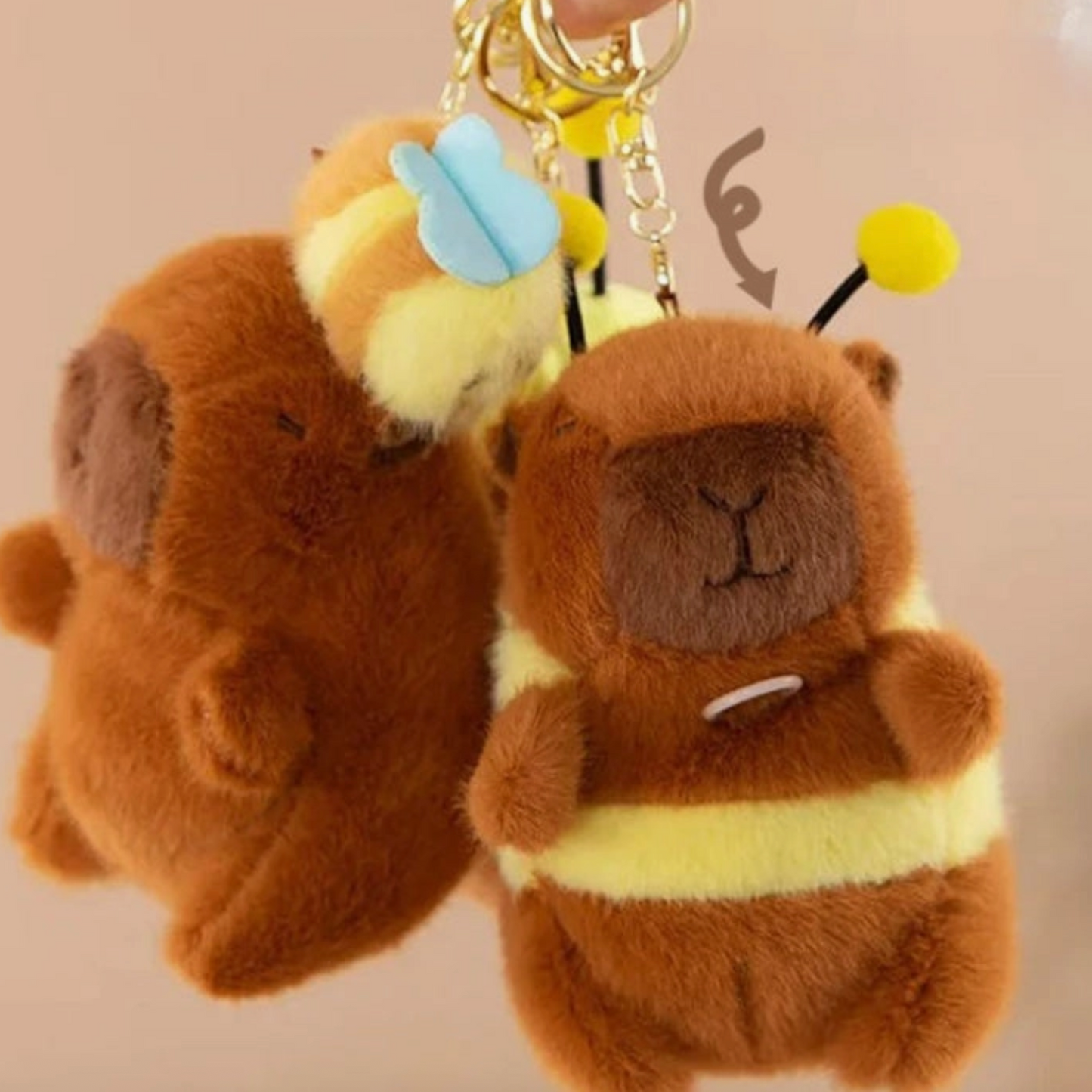BEE CAPYBARA PLUSH KEYCHAIN FLAPPING WING EDITION