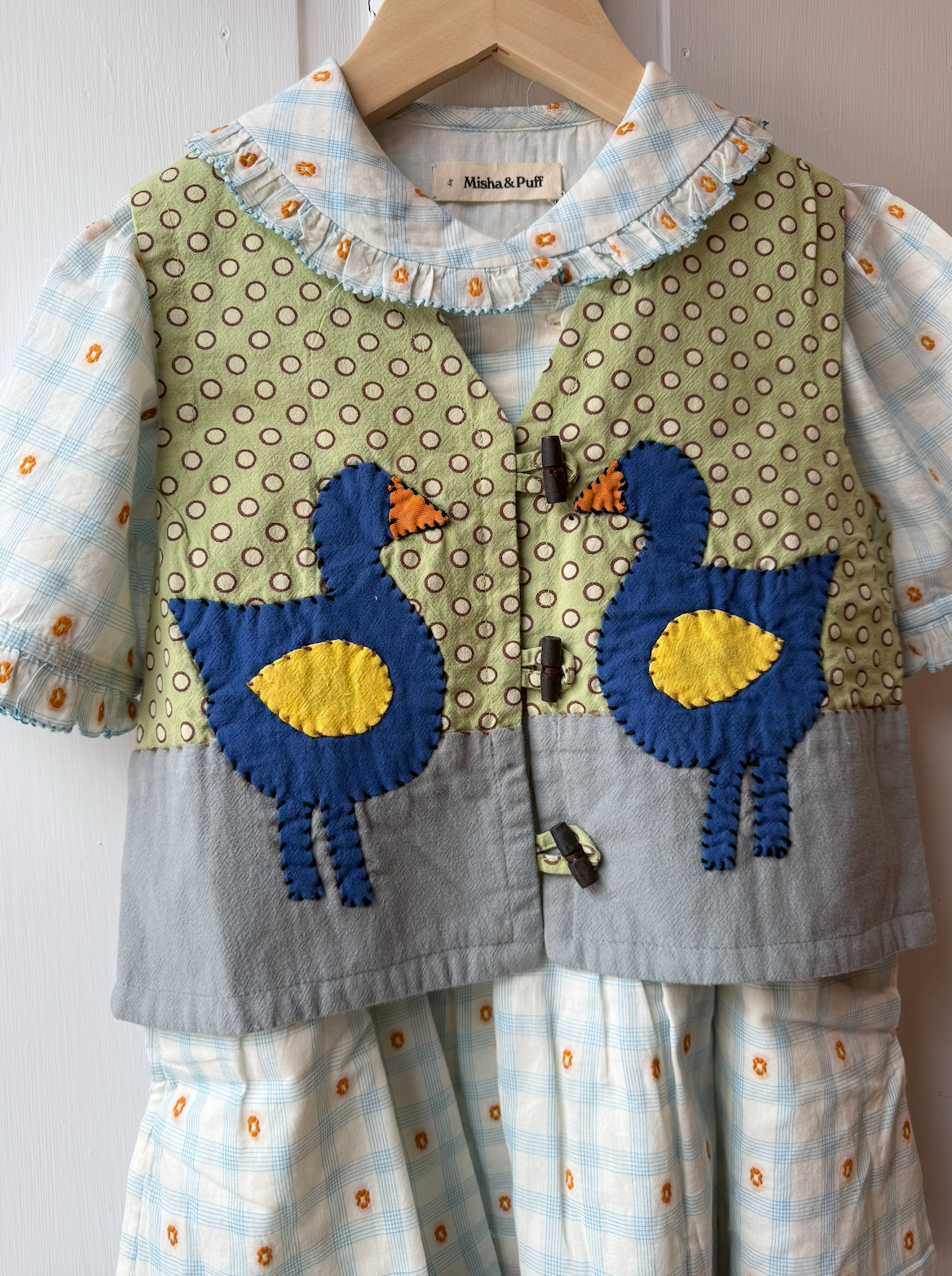 FLOCK APPLIQUE VEST