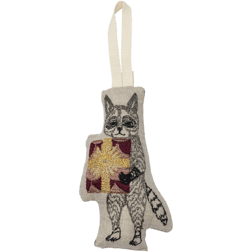 CORAL & TUSK RACCOON WITH PRESENT ORNAMENT - Little-ish