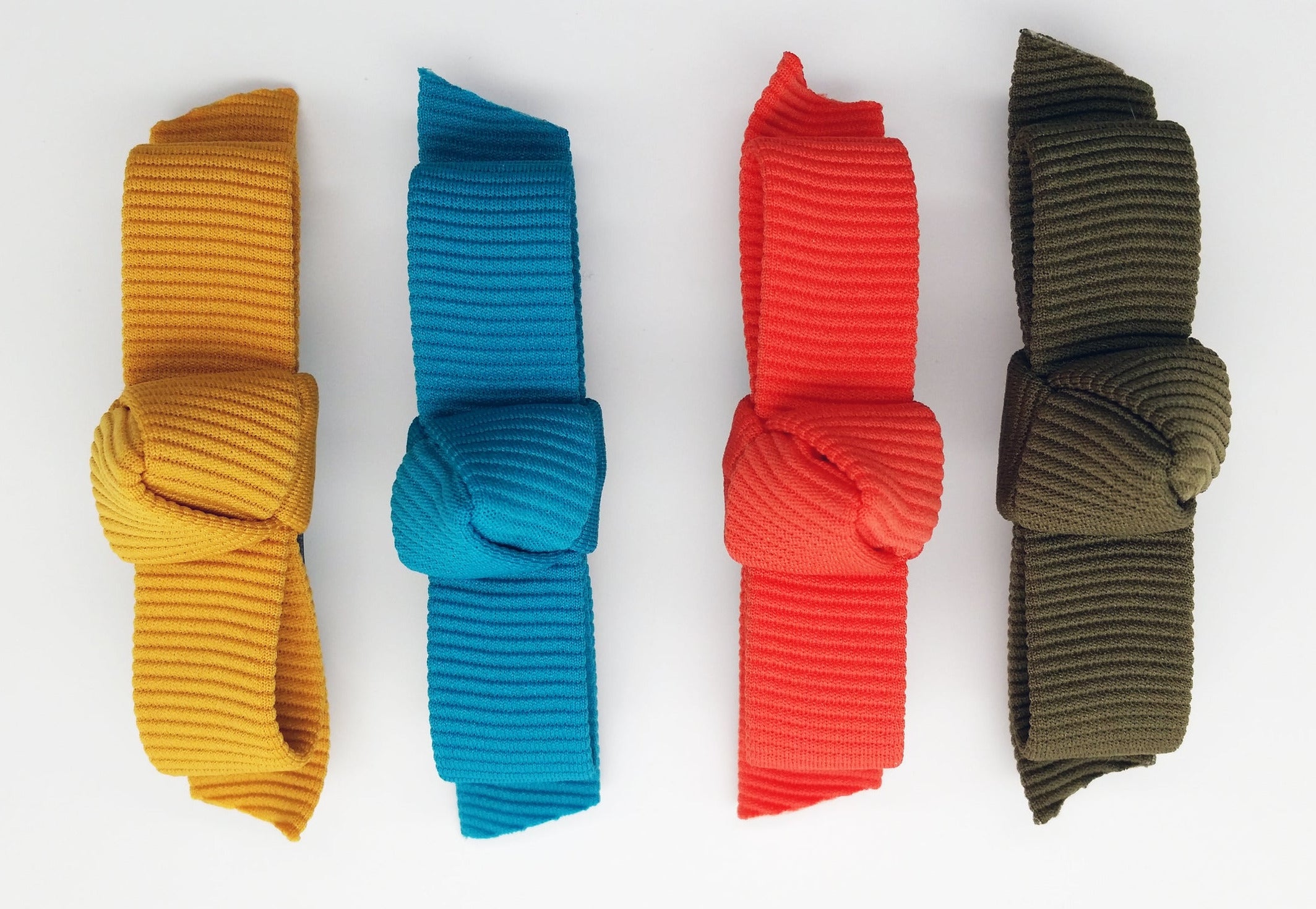 KNOT BOW BARETTE - Little-ish