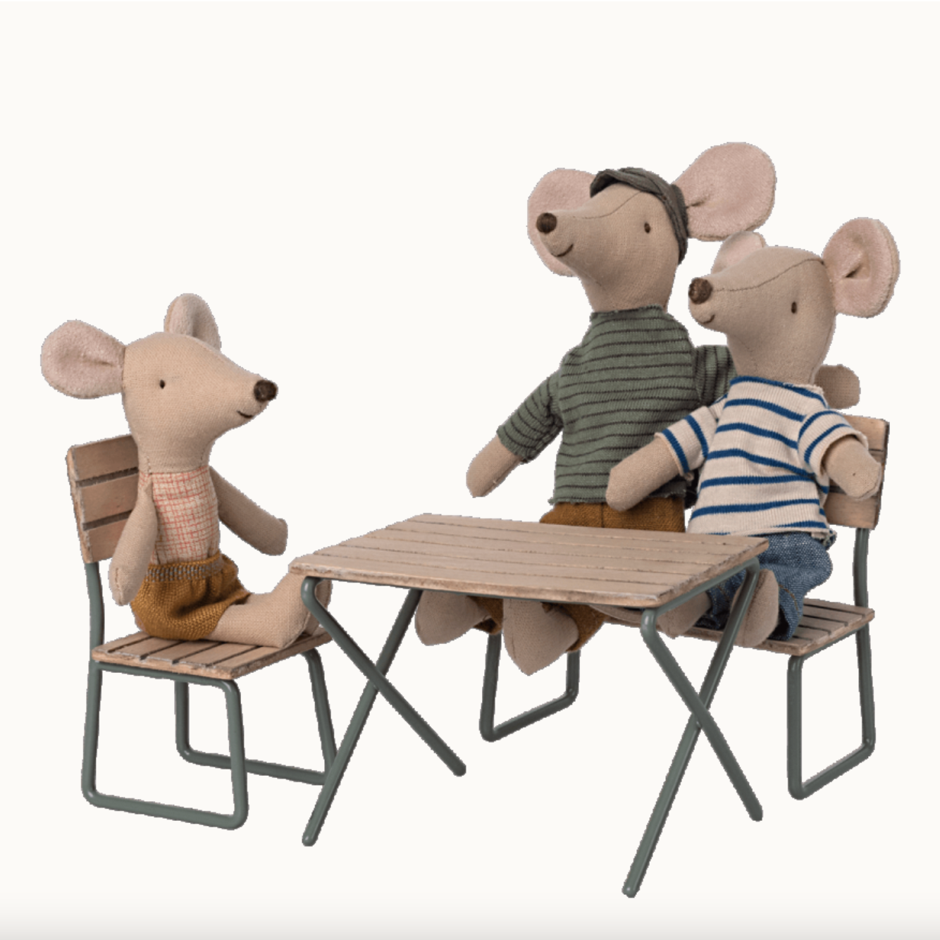 MAILEG MOUSE GARDEN SET TABLE AND CHAIRS - Little-ish