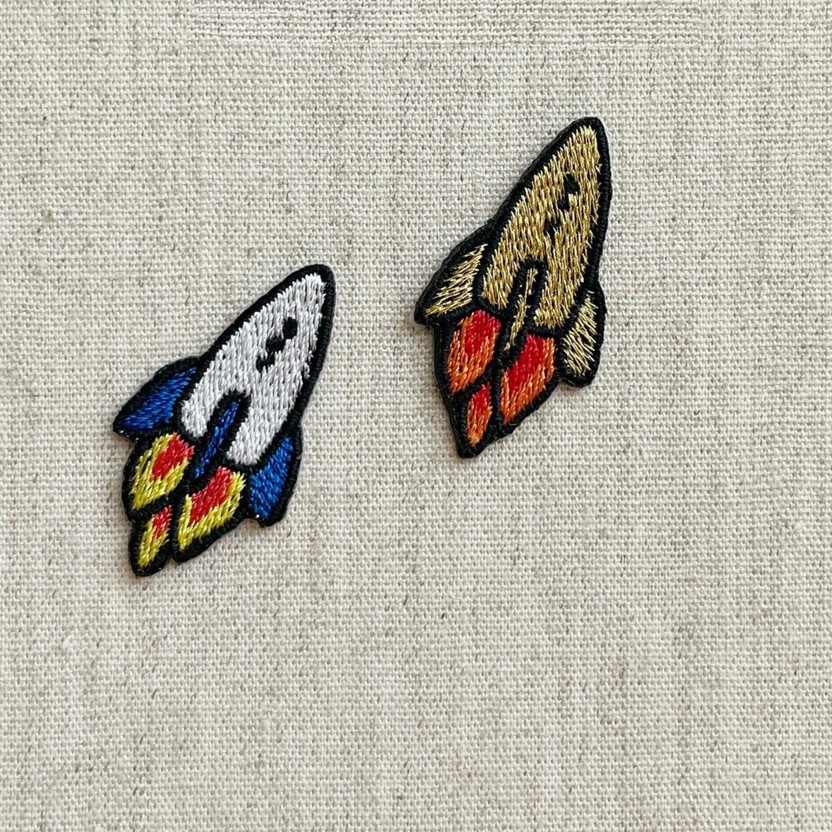 IRON ON PATACHES - SMALL ROCKET - Little-ish