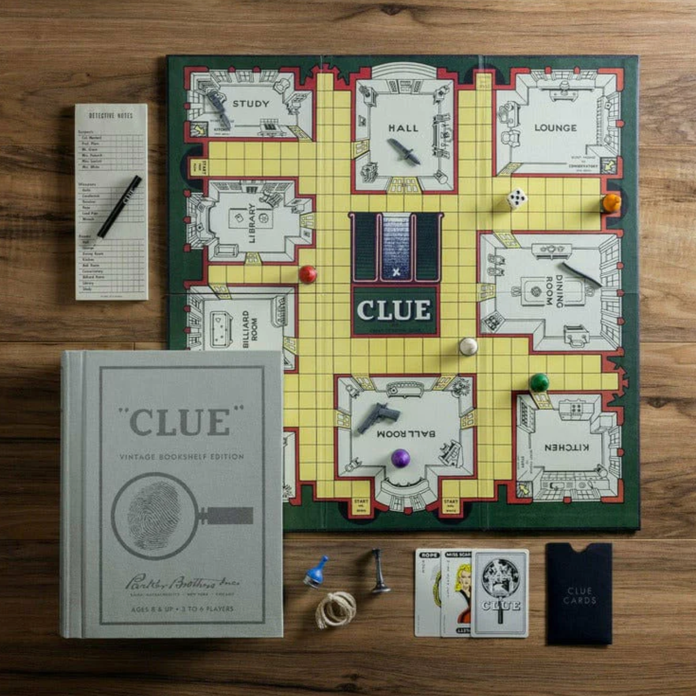 VINTAGE BOOKSHELF - CLUE - Little-ish