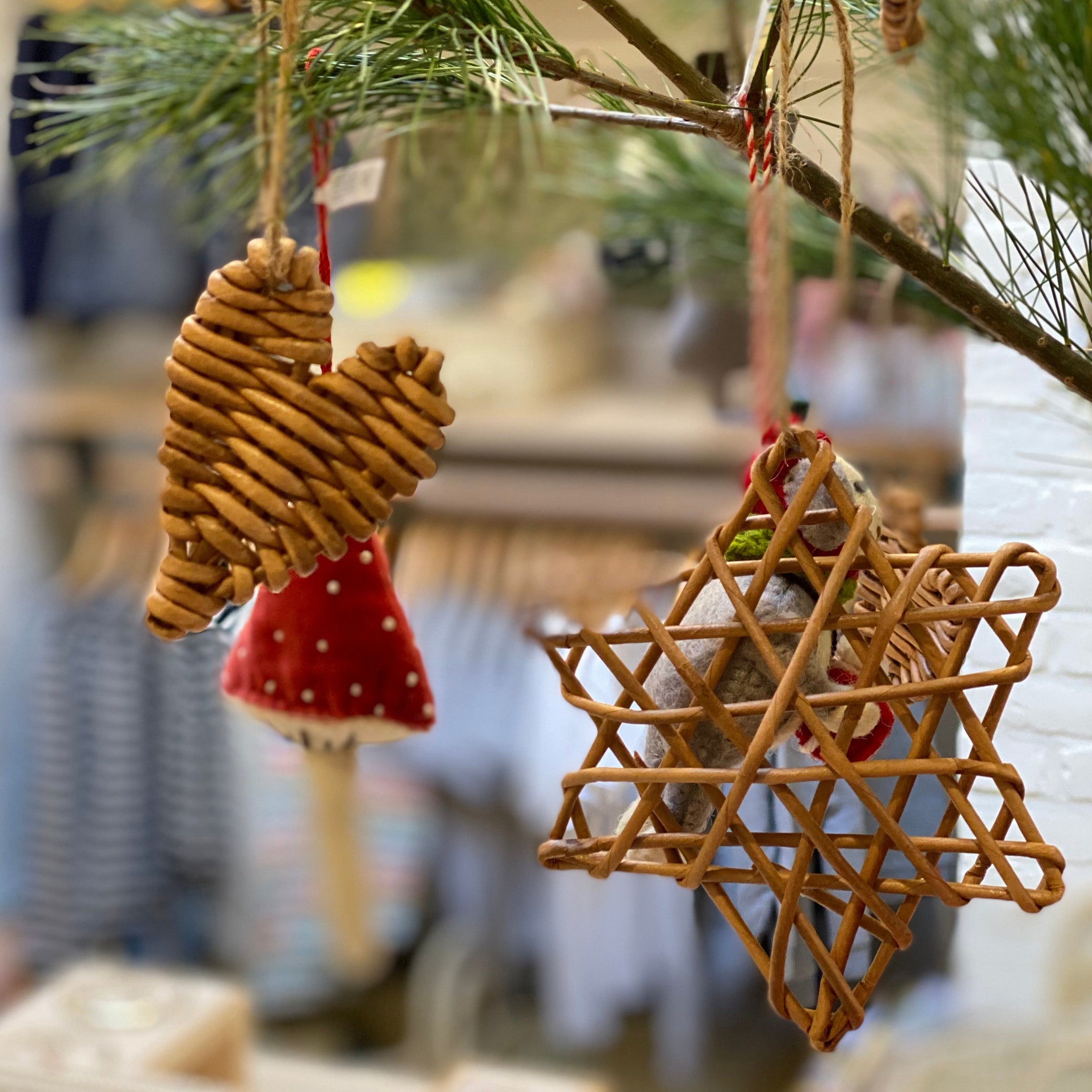 HANDMADE WICKER STAR ORNAMENT - Little-ish